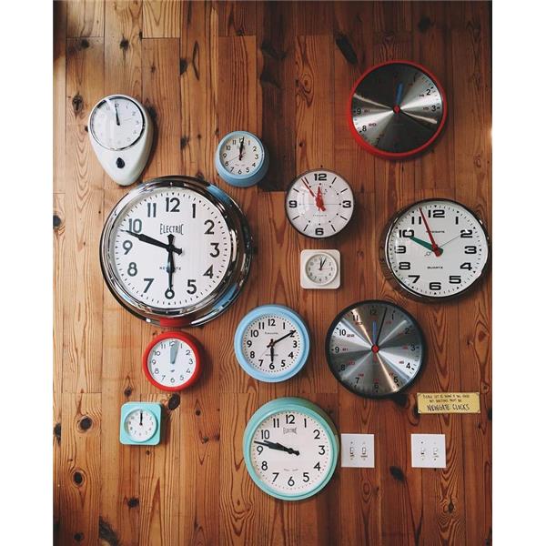 RELOJES DE PARED